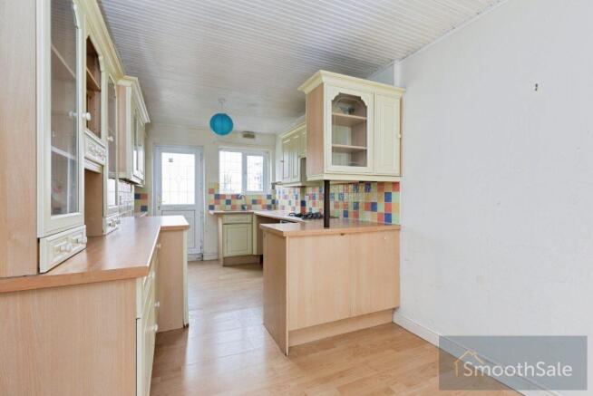 3 bed Terraced for sale Image 7