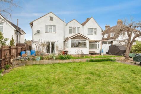 Glebe Road, Letchworth Garden City, SG6