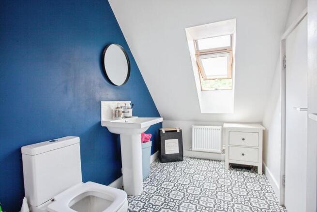 4 bed Town House for sale Image 12