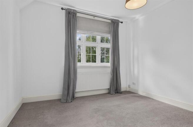 2 bed Apartment for sale Image 12