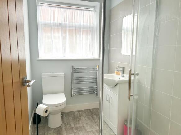 2 bed Bungalow for sale Image 7