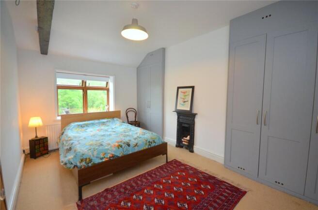 3 bed Detached for sale Image 12