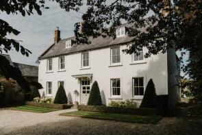 10 Catton House, The Square, Banbury OX17 3BL