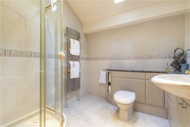 Guest En-Suite