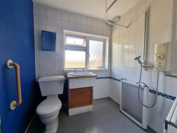 38 Churchill Close - Shower Room.jpg