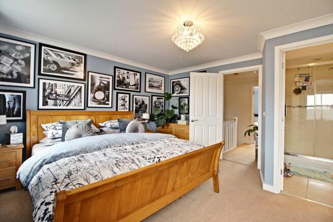 Bedroom 1 (Double with Ensuite)