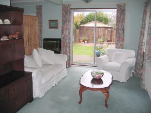 SECOND SITTING ROOM