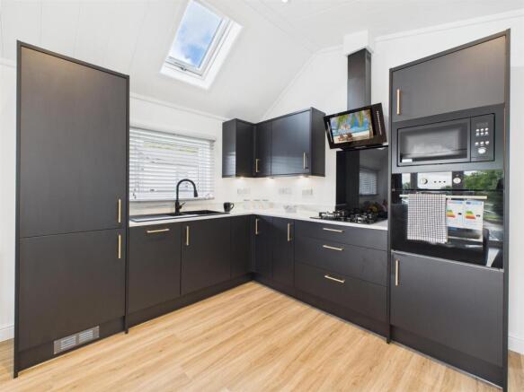 2 bed Lodge for sale Image 5