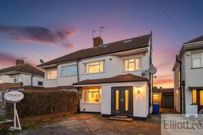 7, Warwick Avenue, Harrow HA2 8RE