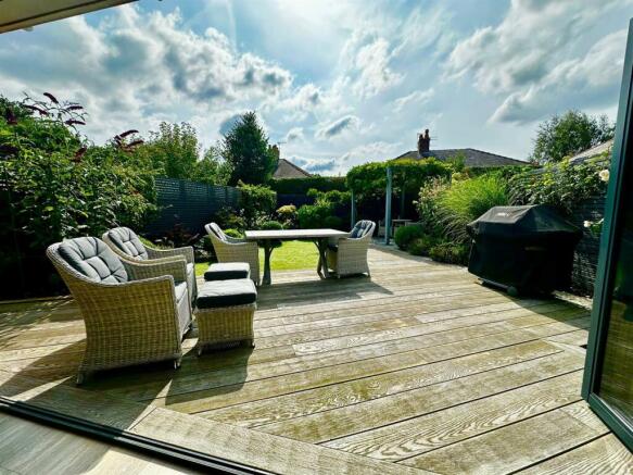 DECKING