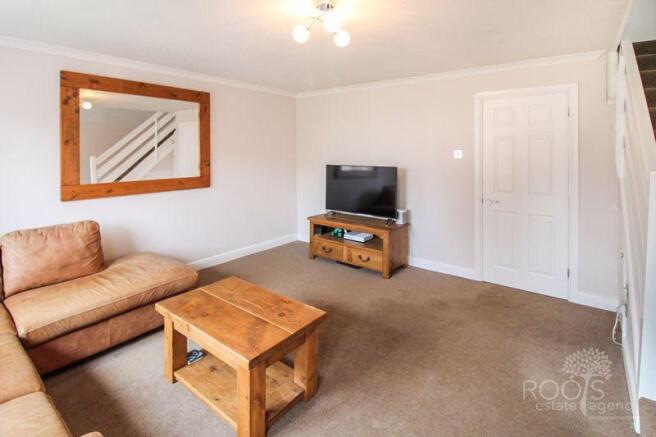 Living room pic 2