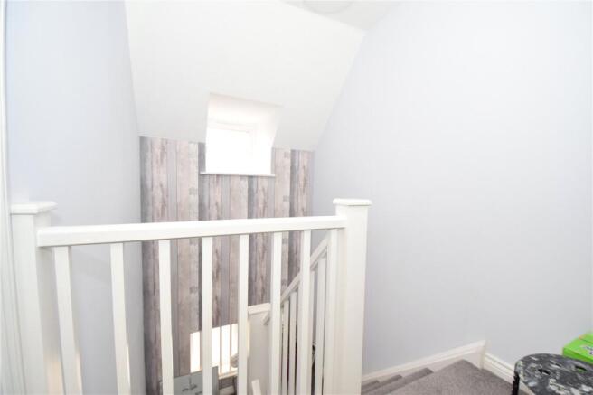 2nd Floor Landing