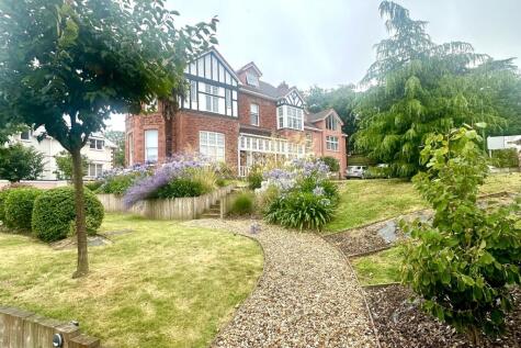 Totnes Road, Paignton, Devon