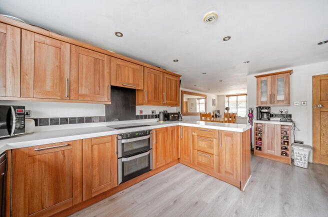 4 bed End of Terrace for sale Image 5