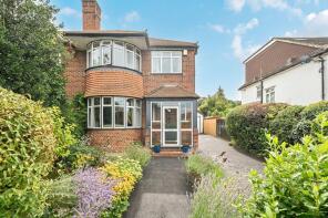 7, Langley Oaks Avenue, South Croydon CR2 8DL