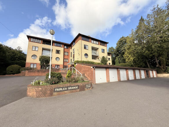 2 Bedroom Flat for Sale