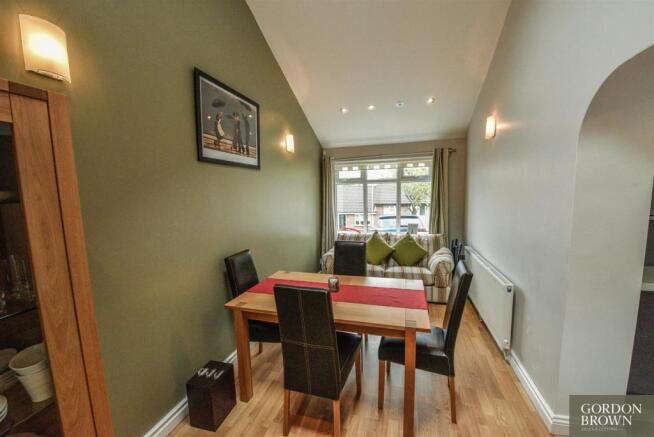 EXTENDED DINING / SITTING ROOM