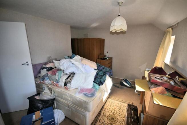 Bedroom 2.jpg