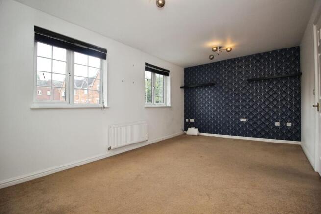 4 bed Terraced for sale Image 6