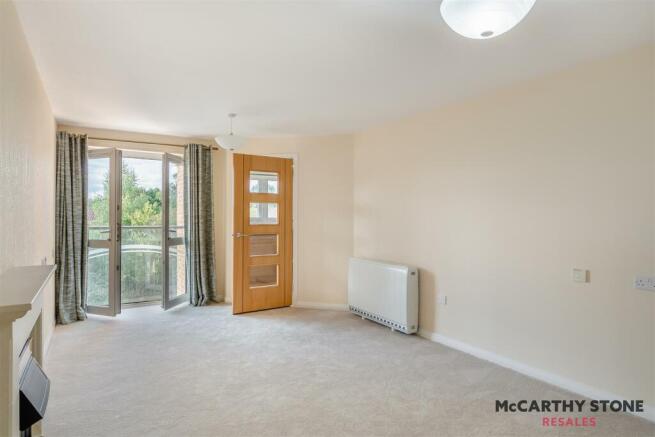 1 bed Apartment for sale Image 4