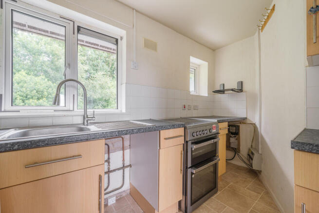 42 Orrest Drive Flats, Windermere, Cumbria LA23 2LE photo 4