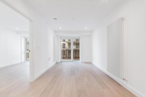 Ellipse House, Custom House, E16