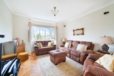 Hartley Down, Purley, CR8