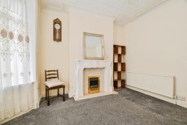 2 bed Terraced for sale Image 10