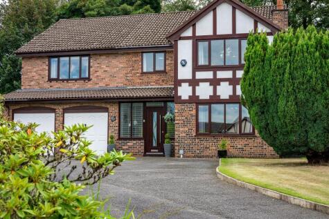 Templecombe Drive, Bolton, BL1