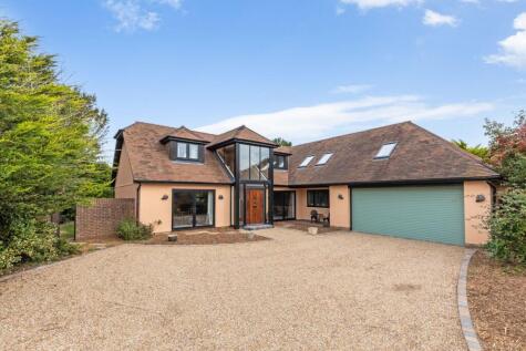 Fosters Close, East Preston, BN16
