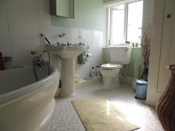 Photo 9