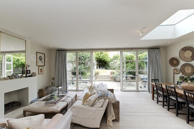 Family Room 1
