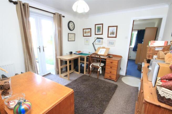 SITTING ROOM
