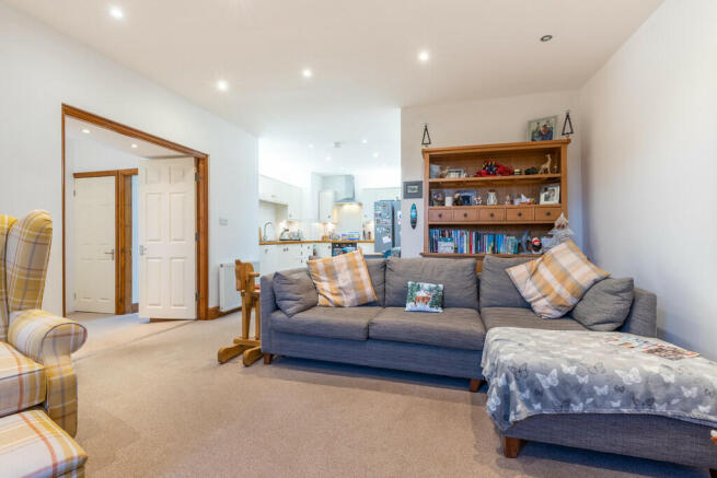 Open Plan Living/...
