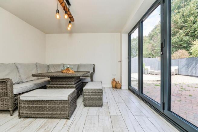 3 bed Cottage for sale Image 8