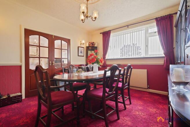 4 bed Detached Bungalow for sale Image 5