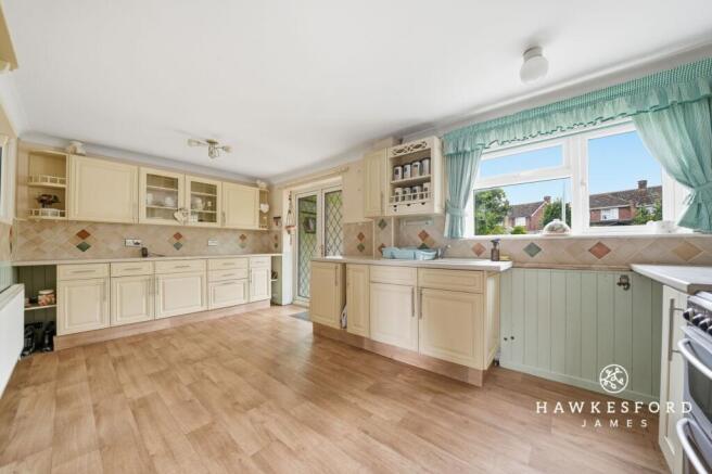 Wihtred Road, Bapchild - Kitchen/diner