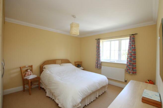 bed1.JPG