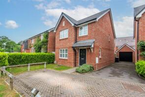 15, Gladiolus Grove, Northbrook, Worthing BN13 3GU