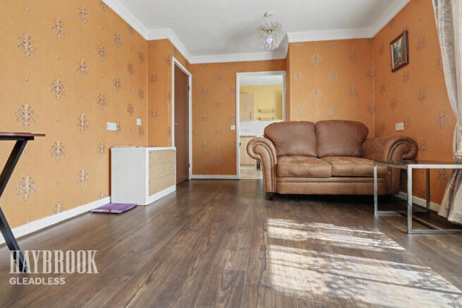 1 bed Flat for sale Image 7