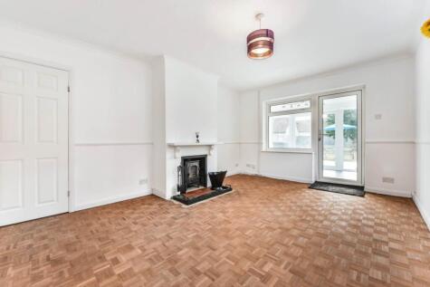 Briar Avenue, West Wittering, West Sussex, PO20