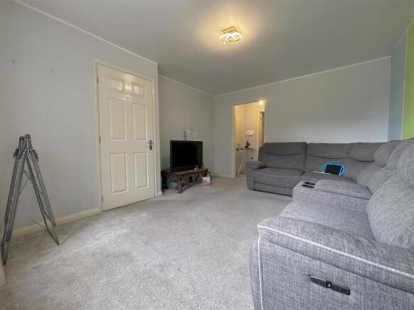 3 bed Terraced for sale Image 9