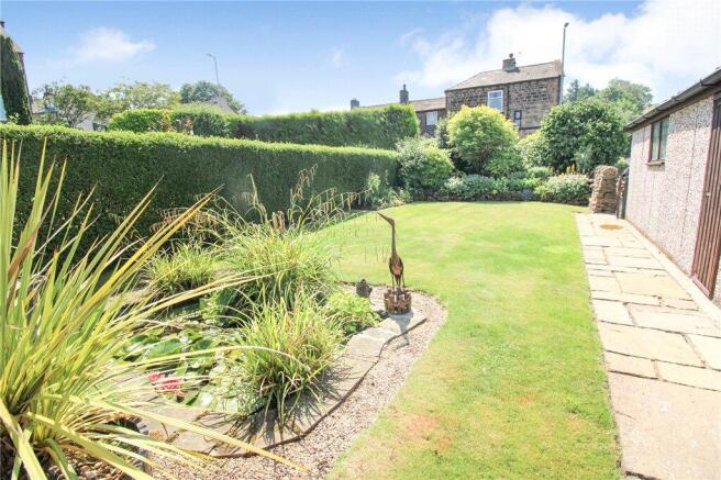 3 bed Semi-Detached for sale Image 11
