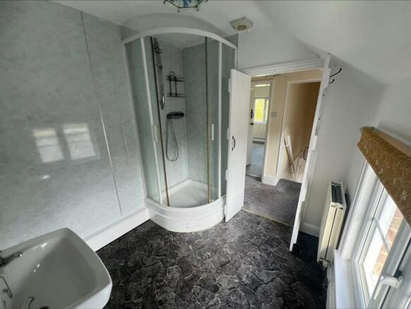 Bathroom (1).jpeg