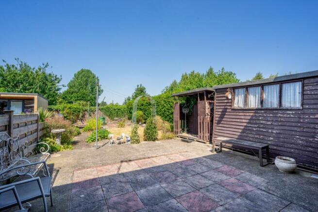 3 bed Semi-Detached for sale Image 8