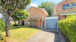 7, Lyndhurst Close, Winchester SO22 6NA