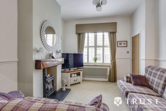 3 bed Terraced for sale Image 4