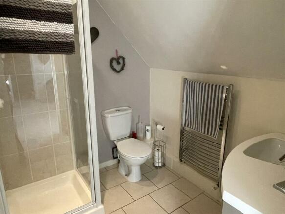 Shower Room.JPG