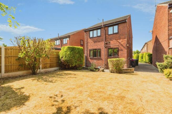 3 bed Detached for sale Image 4