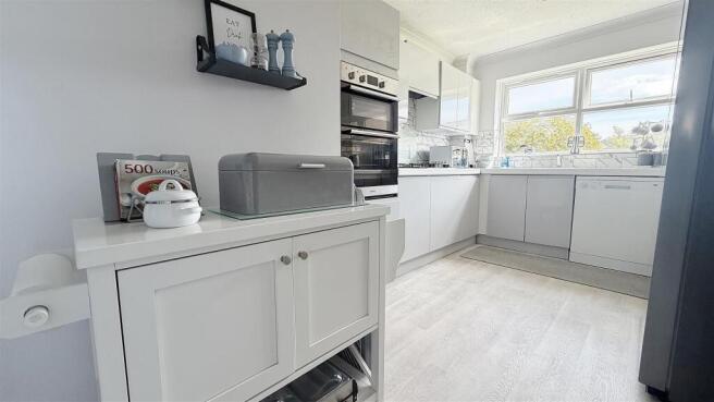 Heron Way, Frinton-On-Sea photo 4